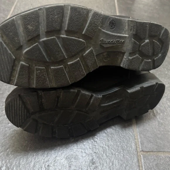 Blundstone Women's Stout Brown Chelsea Boots - Picture 3 of 5